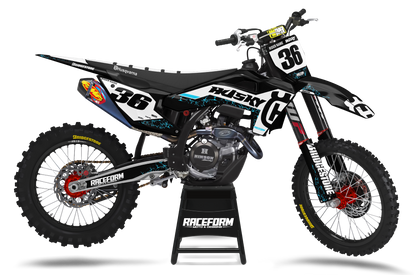 EDGE BLACK